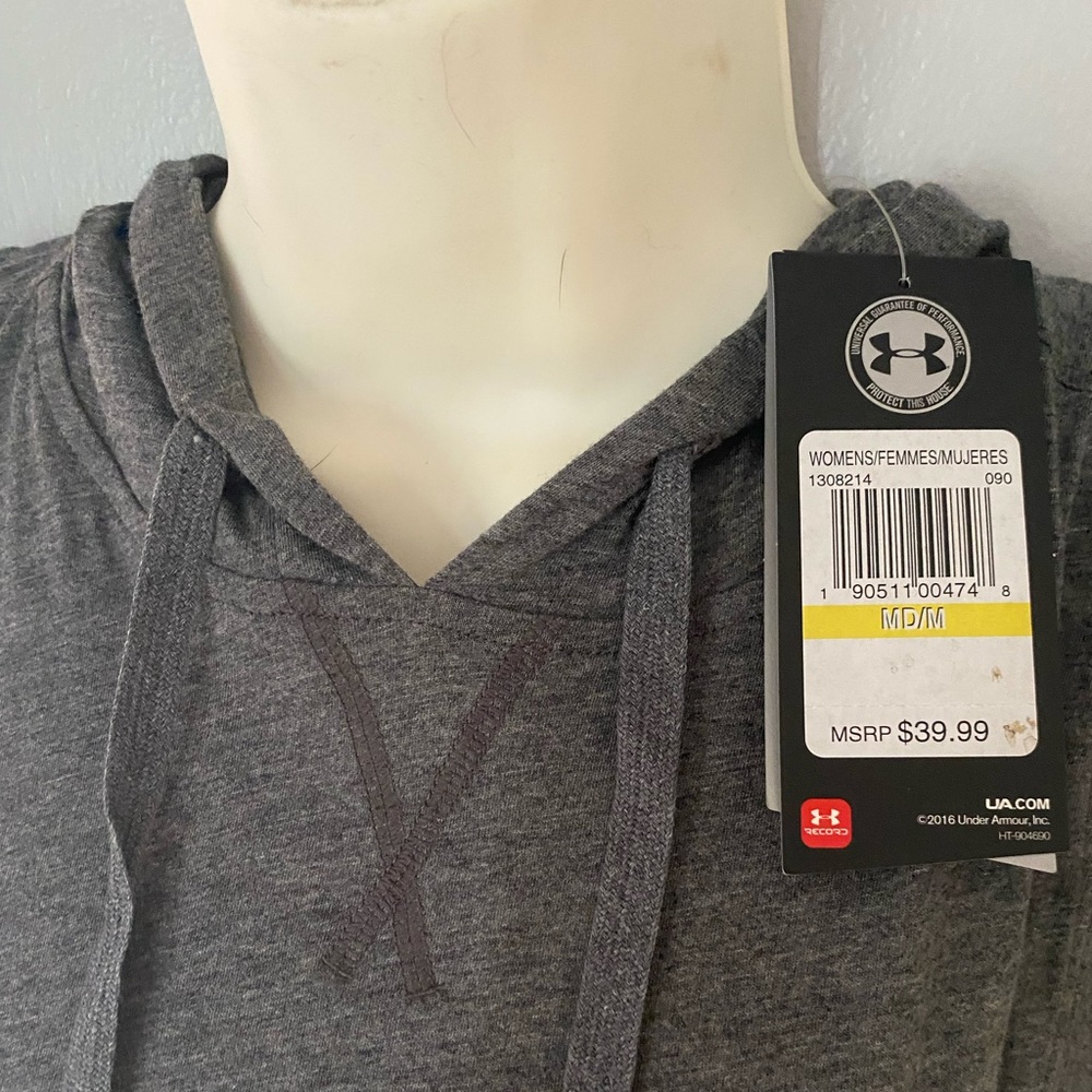 Woman’s hooded tank top